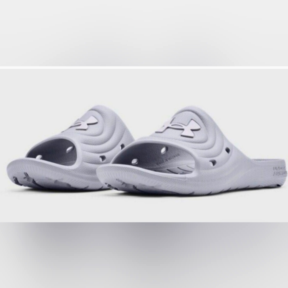 Under Armour Boys Locker III Slides Sandal Black/metallic Silver 5 M US Big